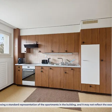 Apartment Contemporary Comfort: 2-bedroom, Two-floor Escape *